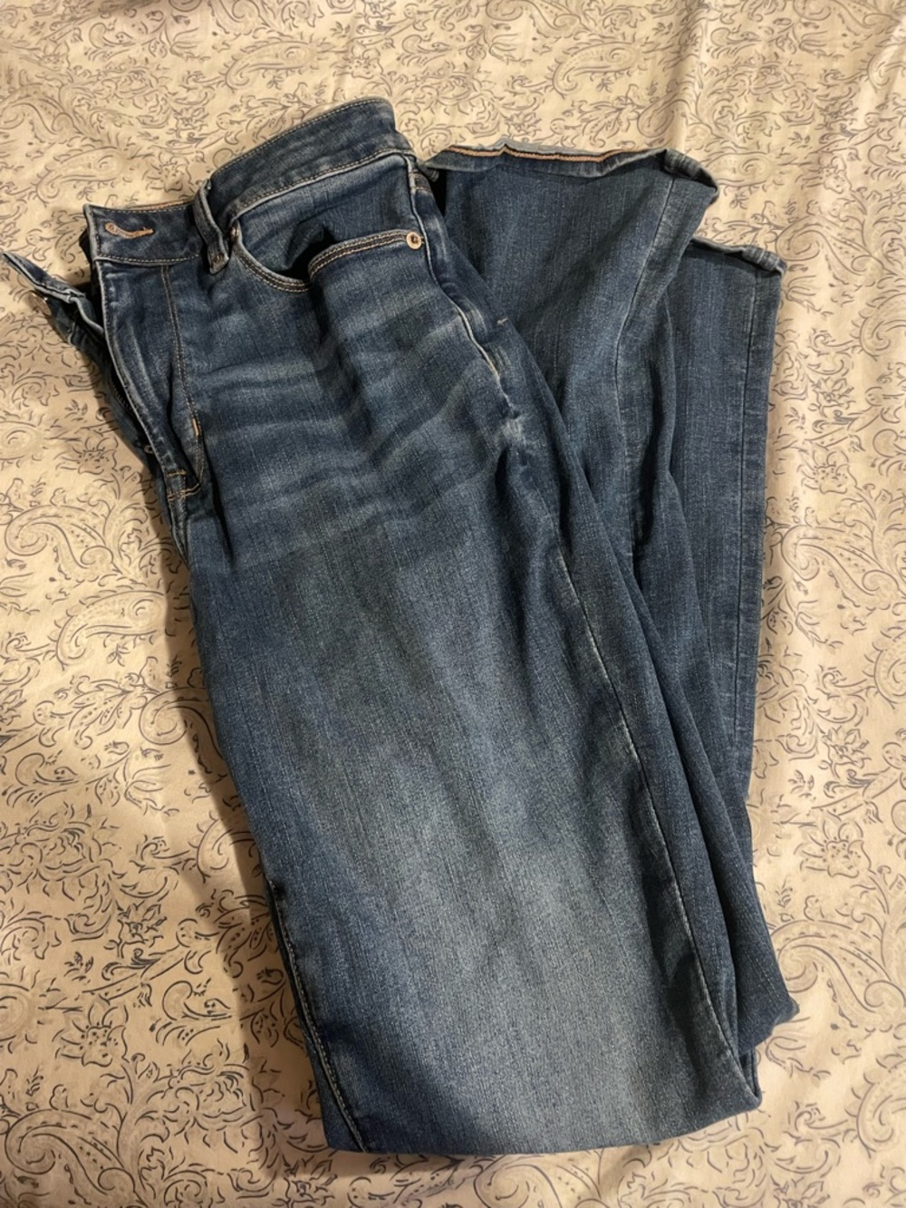 American Eagle Outfitters